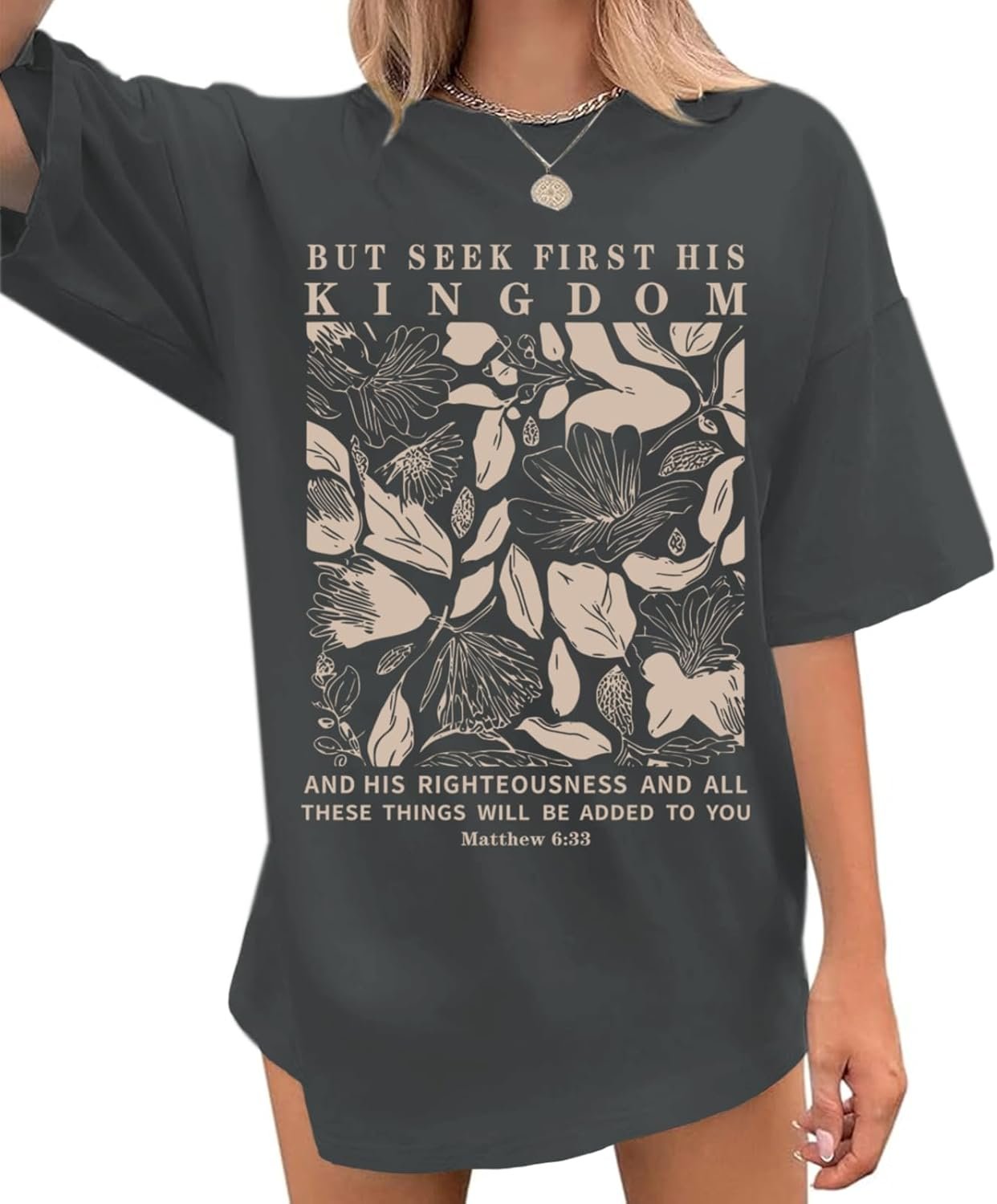 Oversized Christian Faith Shirts for Women Jesus Bible Verse Tshirts Wildflower Floral Boho Shirt Vintage Graphic Tee