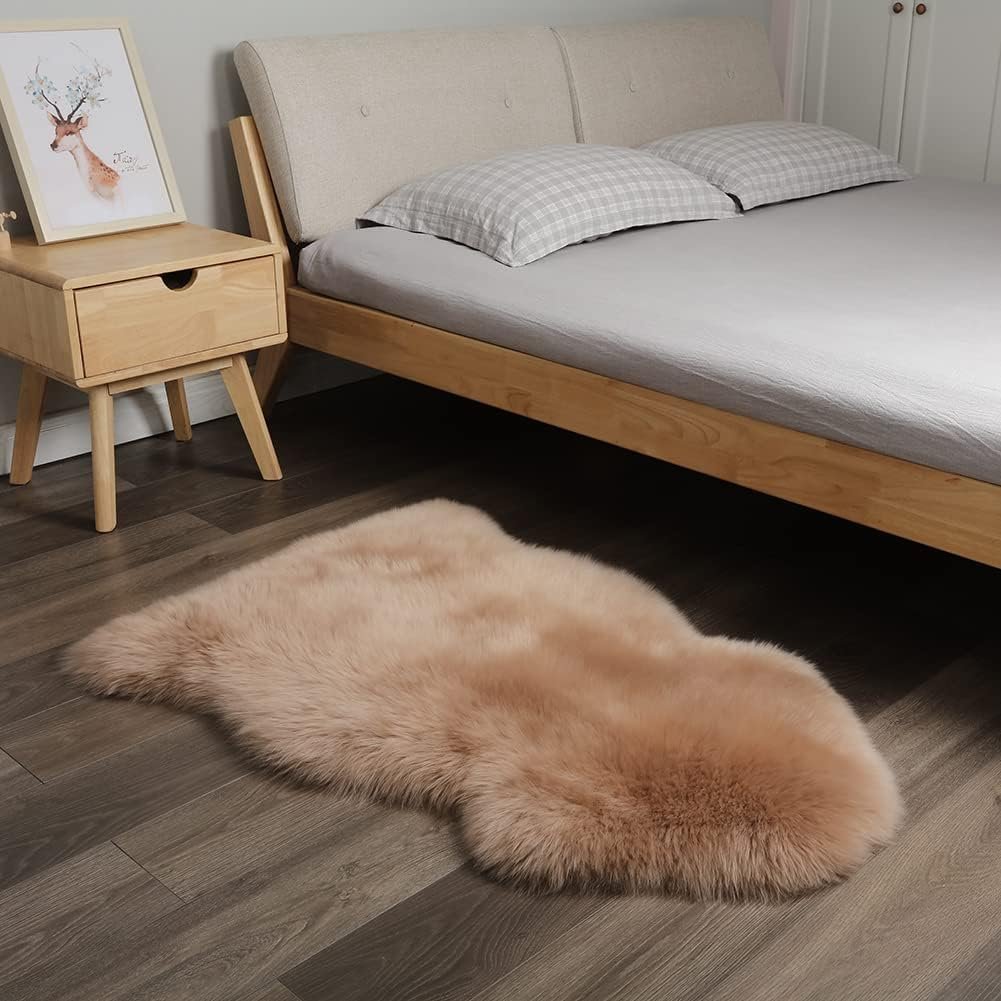 AOGELAN Shaggy Fur Area Rug, Genuine New Zealand Sheepskin Rug, Soft Fur Prayer Pup Carpet Mat, Single Pelt 2ft x 3ft Light Brown