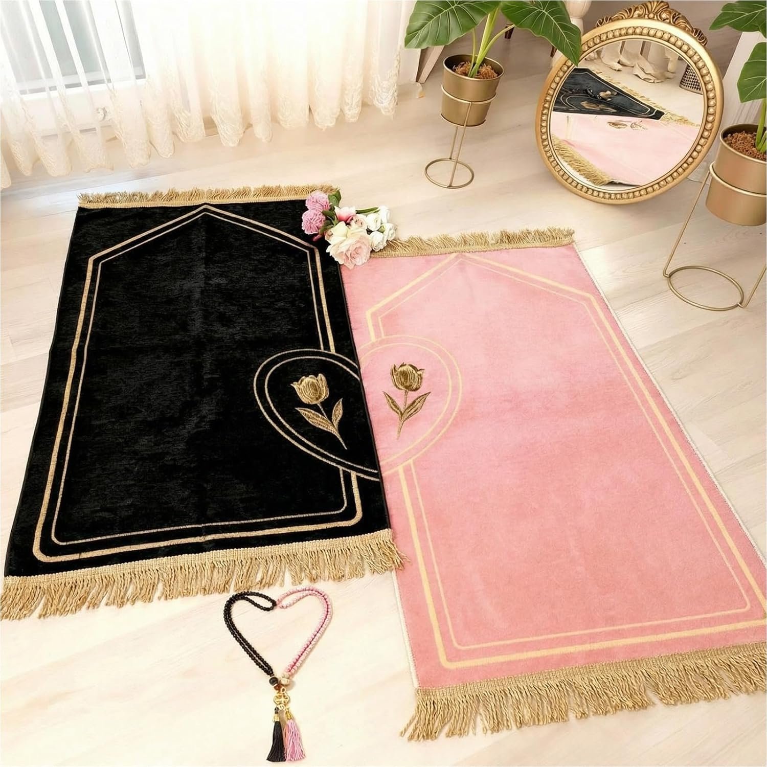 Drydiet 2 Pcs Muslim Couple Prayer Rug Set Heart Design with 2 Pcs Prayer Beads Islamic Muslim Gift Black and Pink Travel Mat Soft Velvet Mat for Couple Women Men Ramadan Eid Wedding Birthday