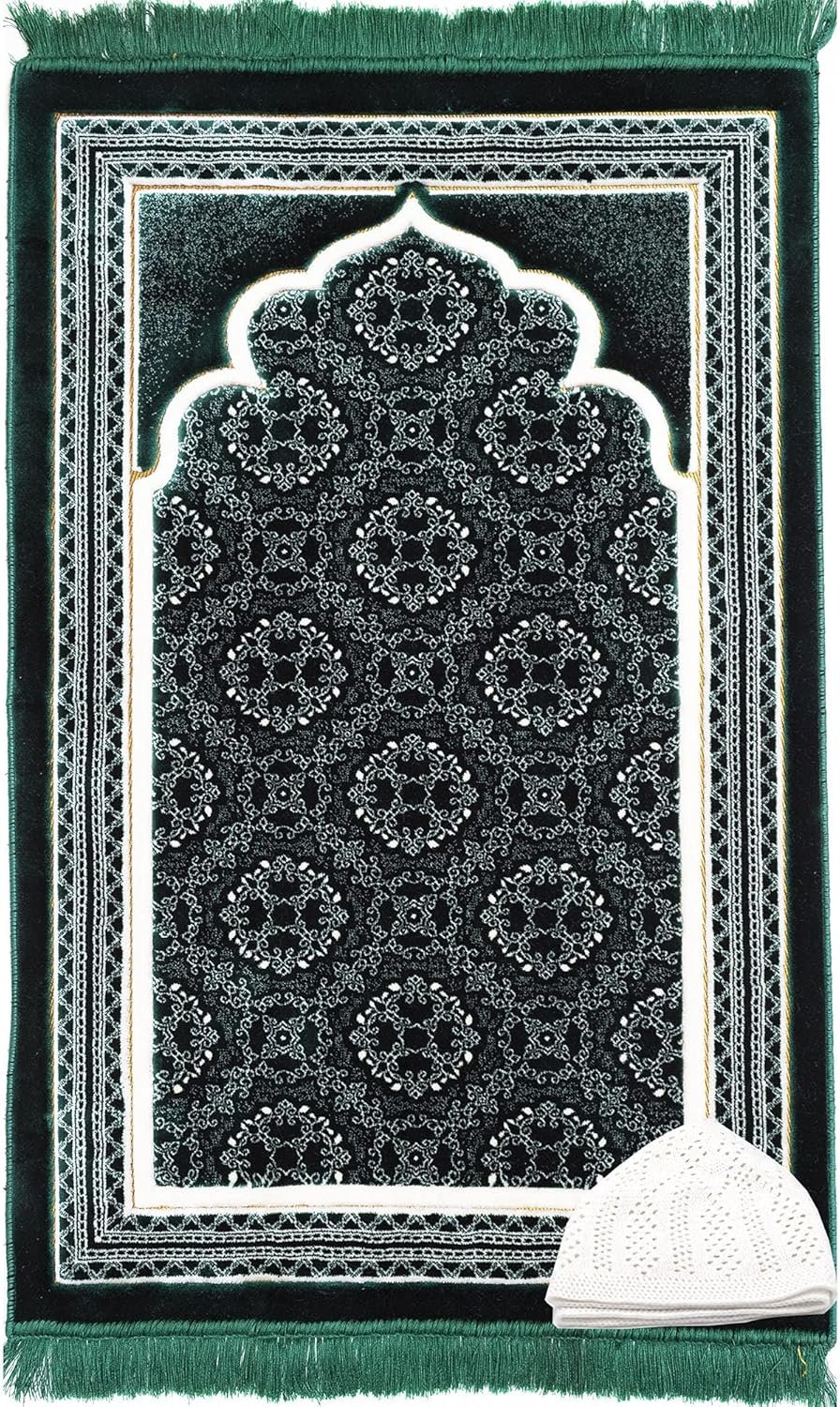 Modefa Turkish Islamic Prayer Rug – Soft Velvet Janamaz Praying Carpet – Comfortable Muslim Praying Mat for Men & Women – Ramadan or Eid Gift – with Kufi Prayer Cap – Elegant Swirl (Green #2)
