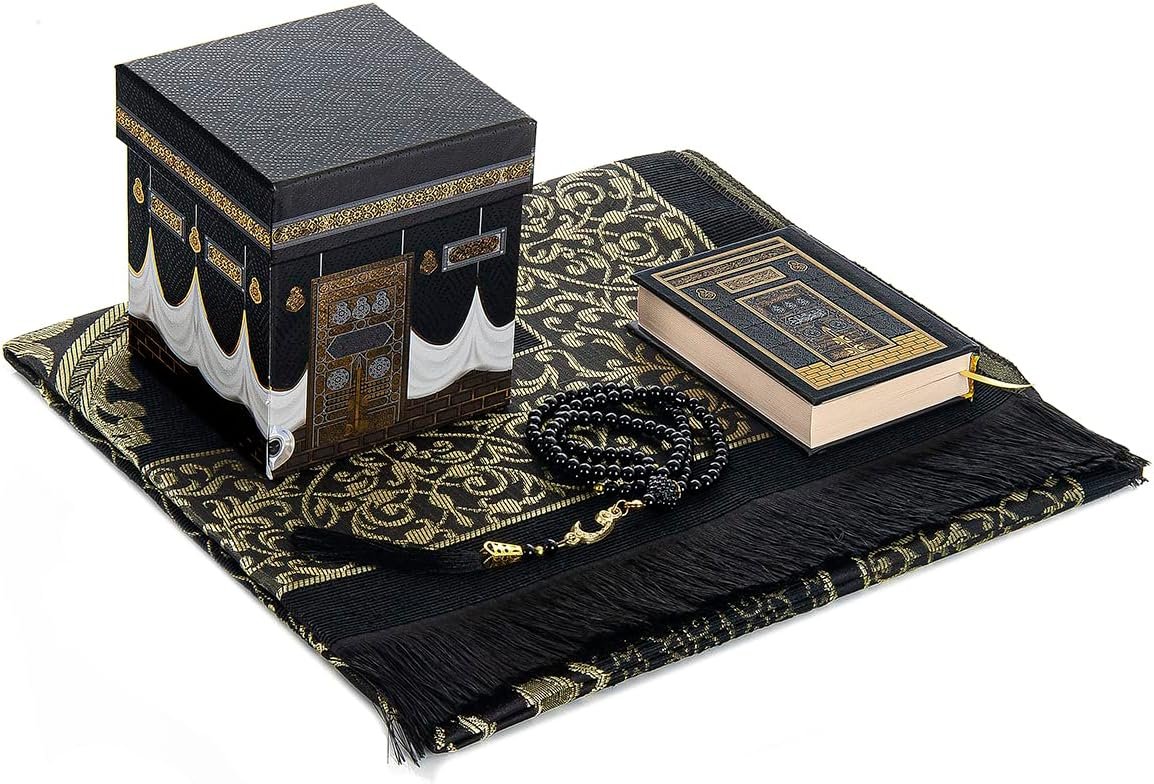 ihvan online, Prayer Rug, Prayer Mat for Muslim with Kaaba Design Cubic Gift Box, Islamic Salah Mat for Worship, Namaz Rug, Praying Carpet, Sajadah, Islamic Gifts for Men, Women, Black